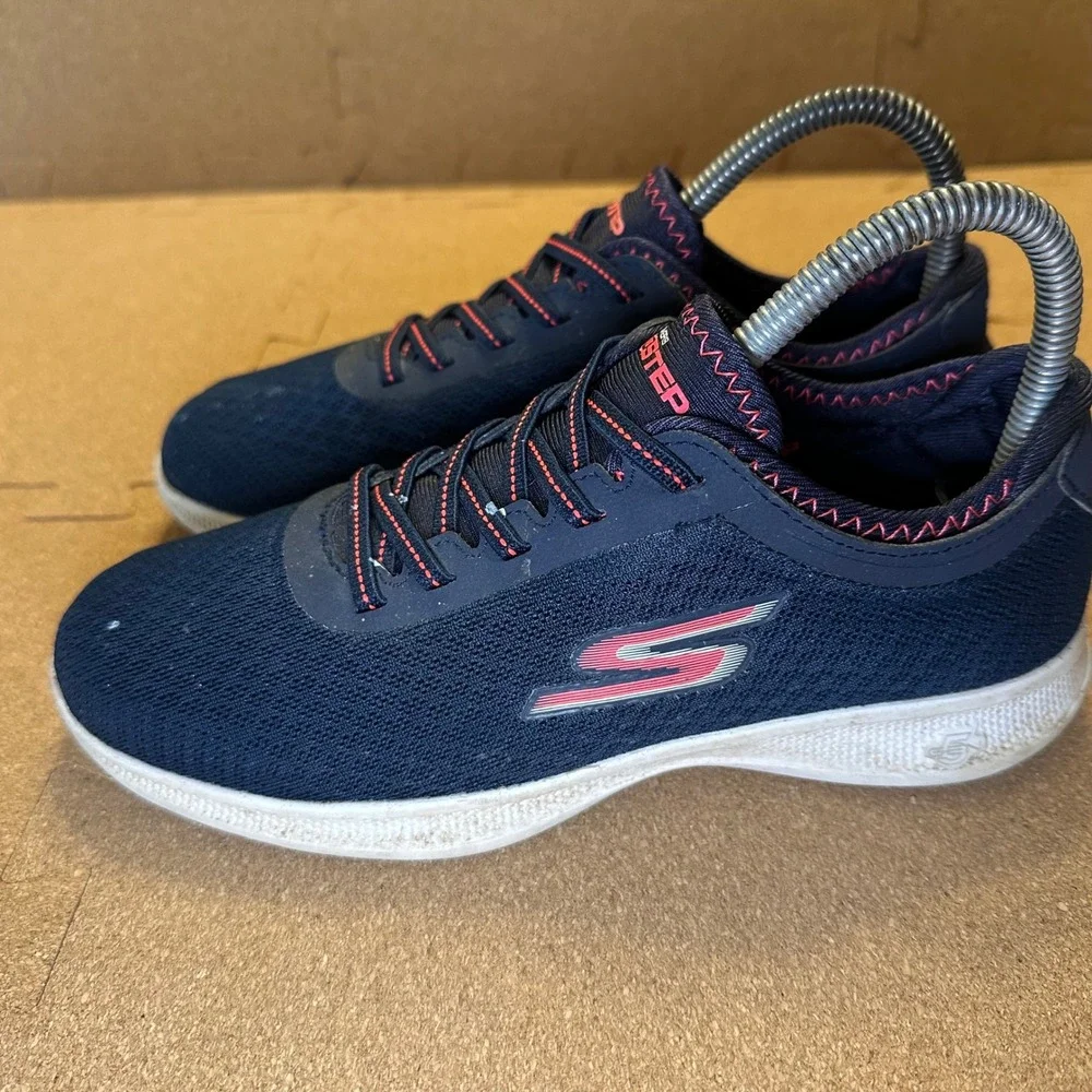 Skechers GOstep Navy Pink Mesh Walking Shoes Sneakers 14500 Womens‎ Size 6 Comfy